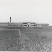 [ Bâtiments avant guerre] Usine OPL vue de face